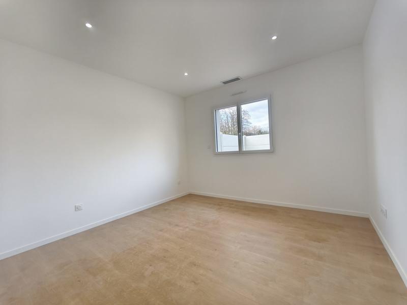 Maison - 111 m² - 5 pièces