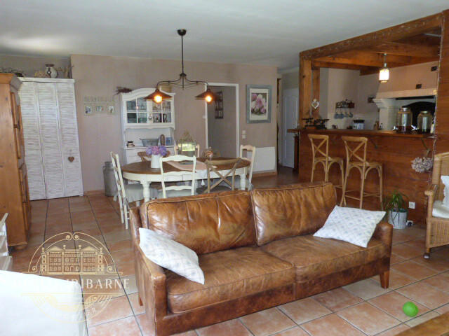 Maison - 111 m² - 5 pièces