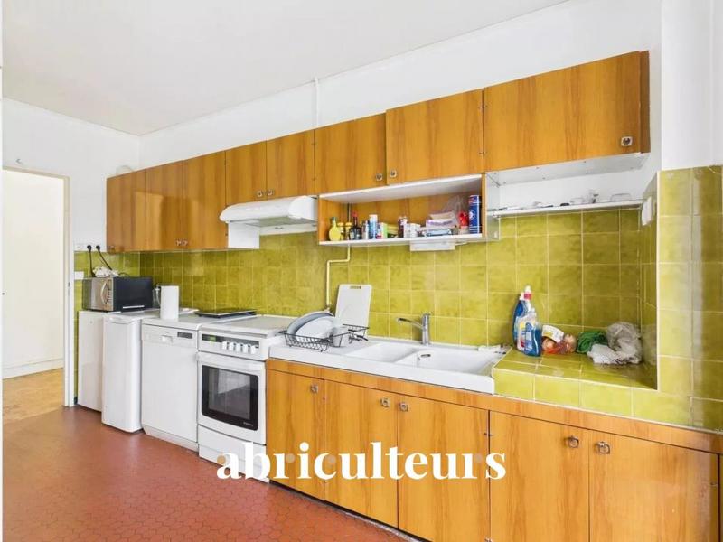 Appartement - 92 m² - 4 pièces