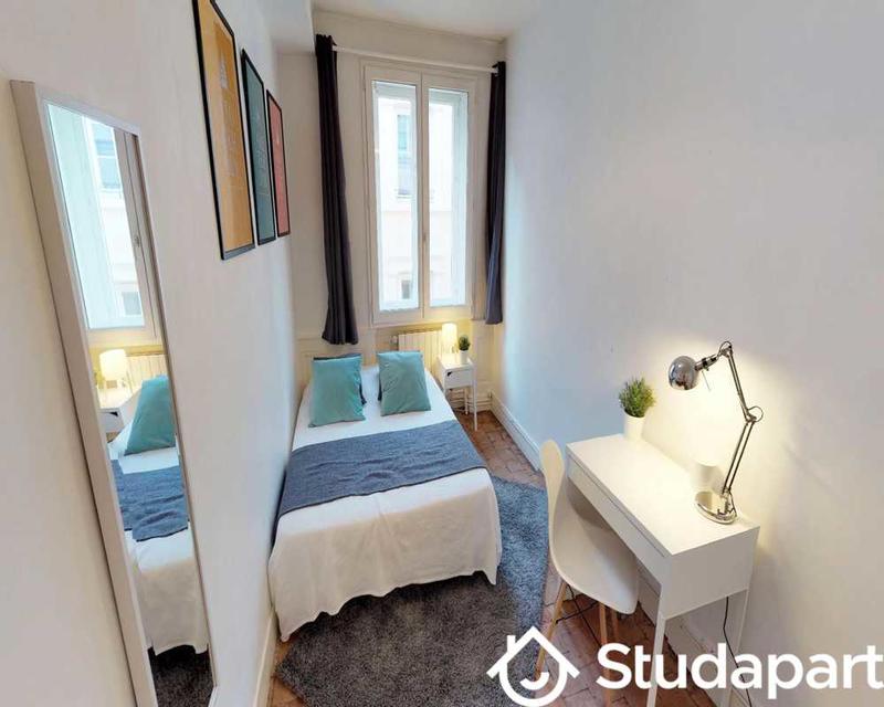 Chambre - 50 m² - 1 pièce