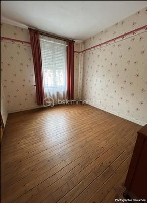 Maison - 272 m² - 10 pièces