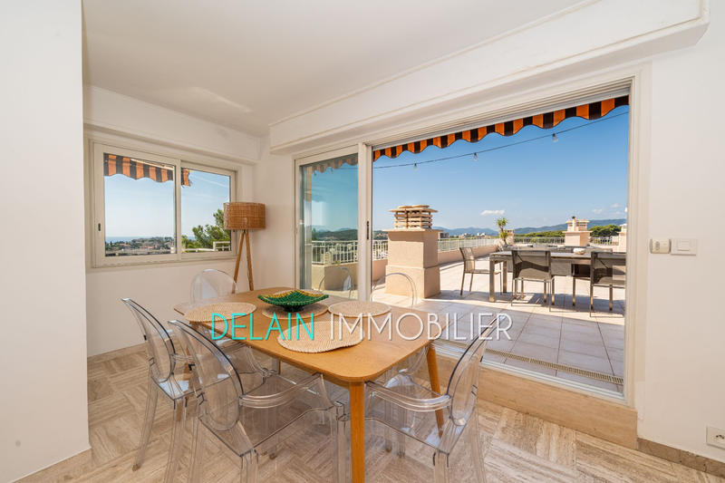 Appartement - 90 m² - 3 pièces