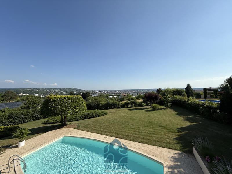 Villa - 182 m² - 7 pièces