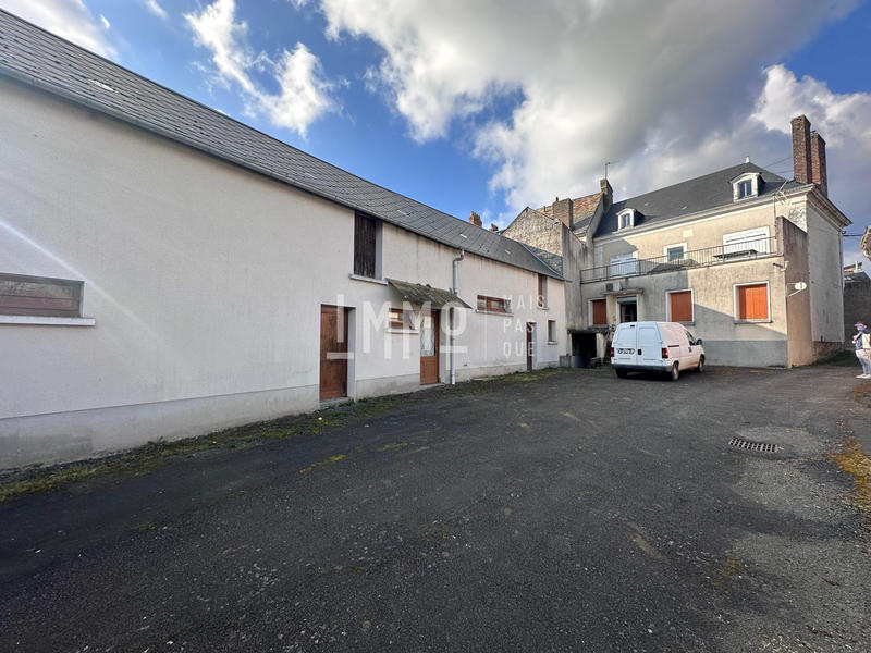 Maison - 180 m² - 7 pièces