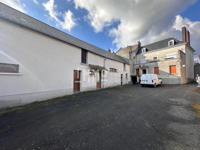 Maison - 180 m² - 7 pièces