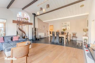 Maison - 192 m² - 6 pièces