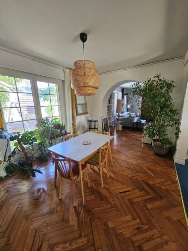 Maison - 210 m² - 5 pièces