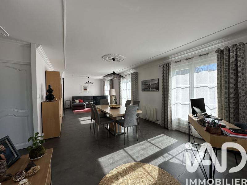 Maison - 122 m² - 5 pièces