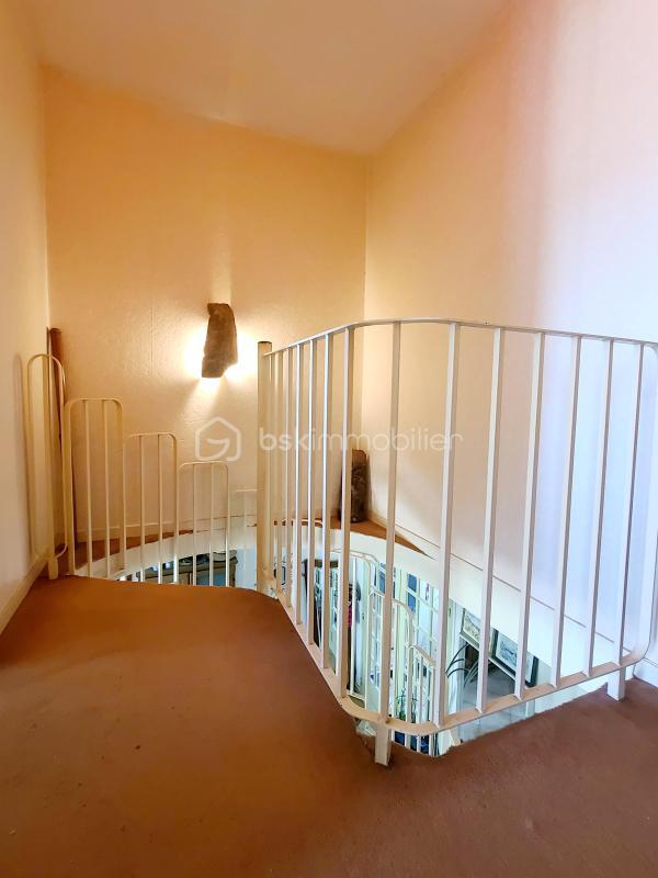 Pavillon - 100 m² - 5 pièces