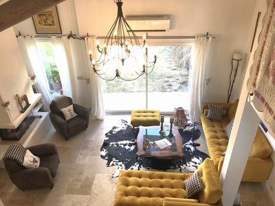 Maison - 108 m² - 4 pièces