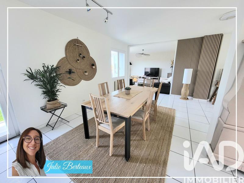 Maison - 145 m² - 4 pièces