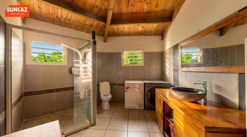 Maison - 107 m² - 4 pièces