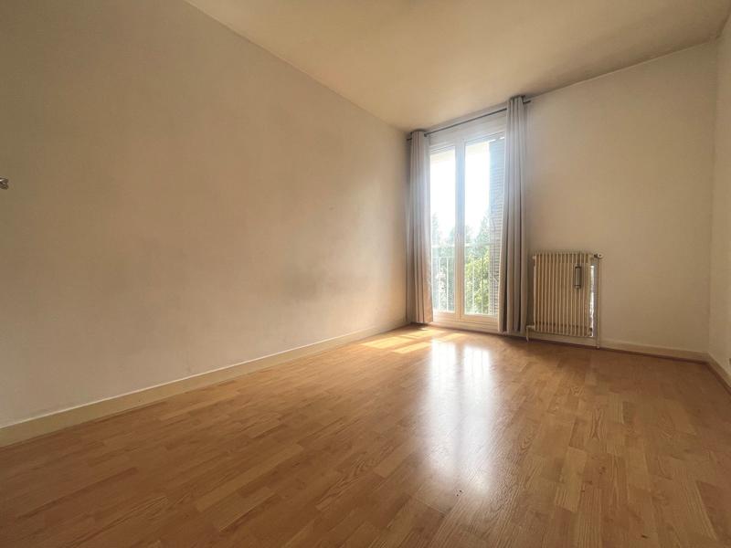 Appartement - 86 m² - 5 pièces