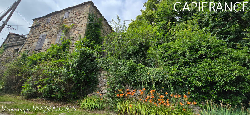 Maison - 200 m² - 6 pièces