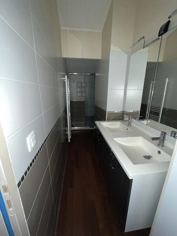 Appartement - 87 m² - 3 pièces