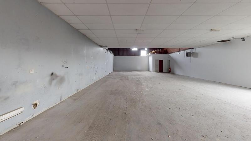 Bureau - 552 m² - 5 pièces