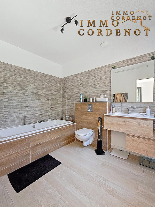 Bastide - 200 m² - 7 pièces