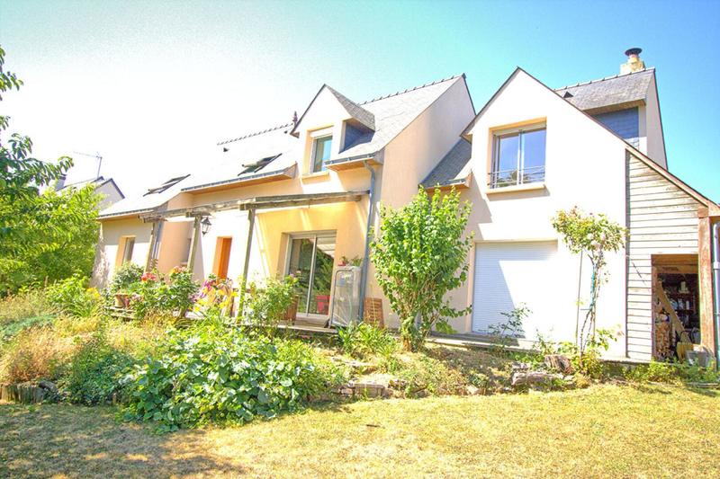 Maison - 172 m² - 7 pièces