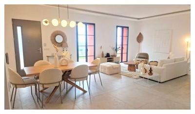 Appartement - 126 m² - 4 pièces