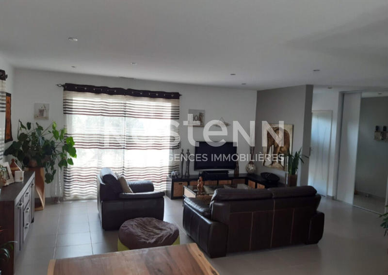 Maison - 101 m² - 4 pièces