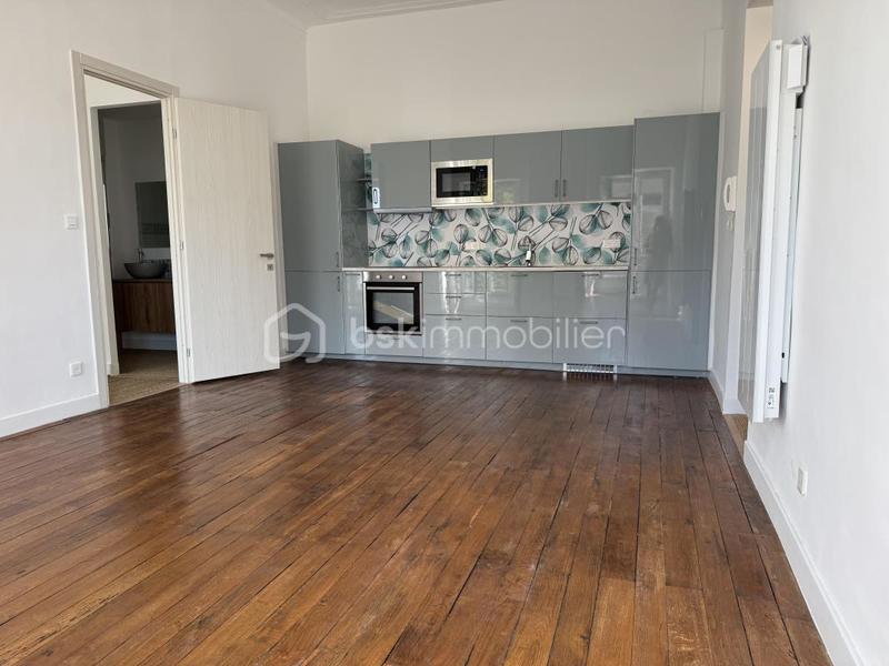 Appartement - 58 m² - 3 pièces
