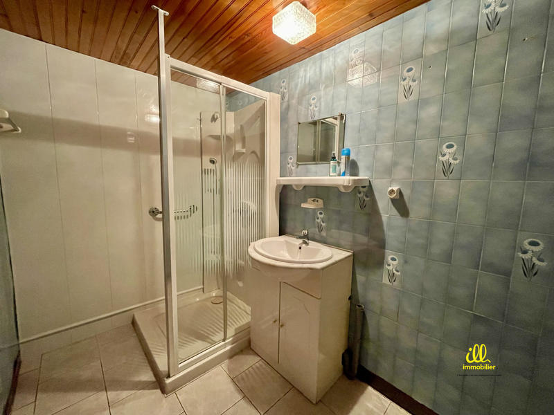 Maison - 111 m² - 5 pièces