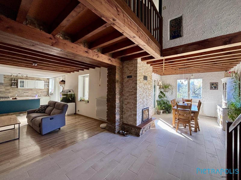 Maison - 132 m² - 5 pièces