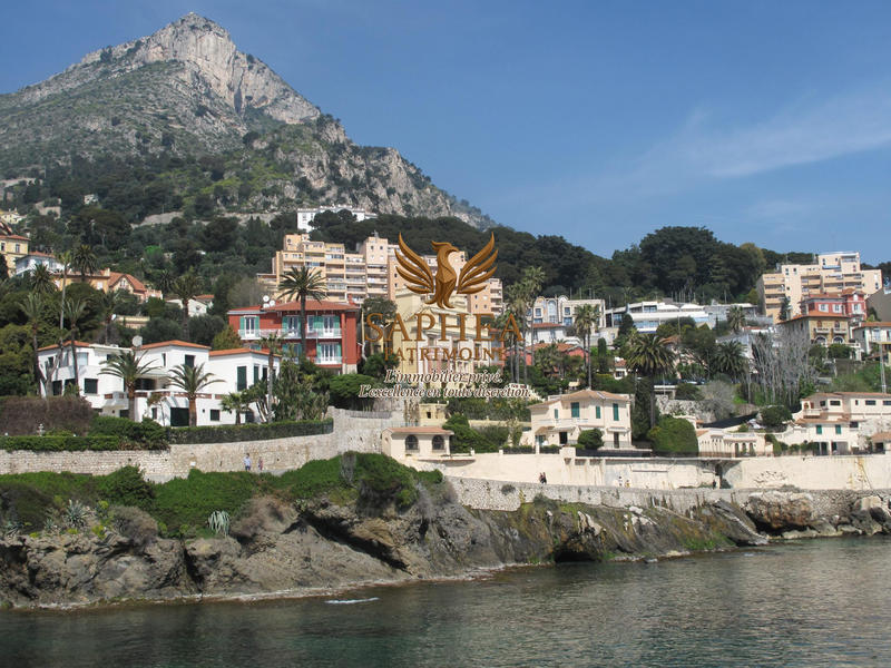 Appartement - 112 m² - 4 pièces