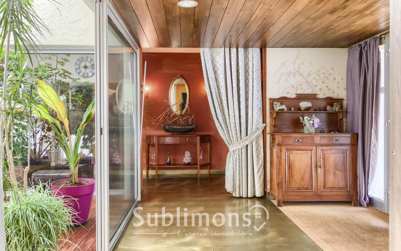 Maison - 291 m² - 6 pièces