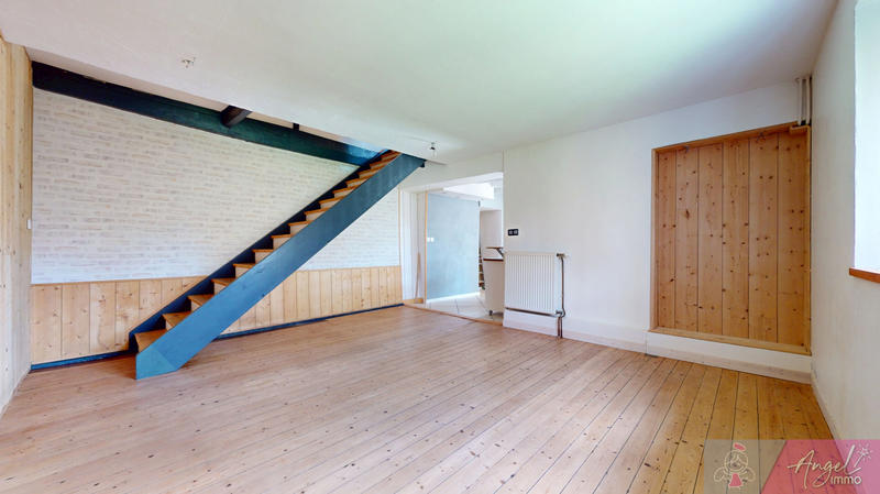 Maison - 101 m² - 5 pièces