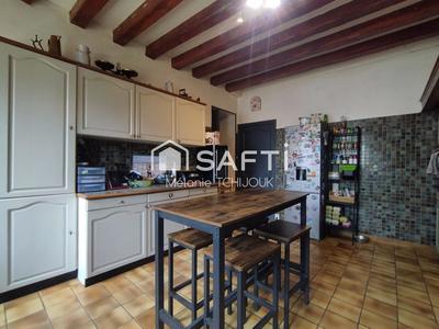 Maison - 180 m² - 7 pièces