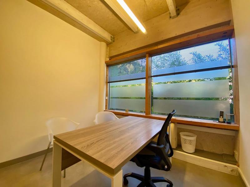 Bureau - 25 m² - 3 pièces