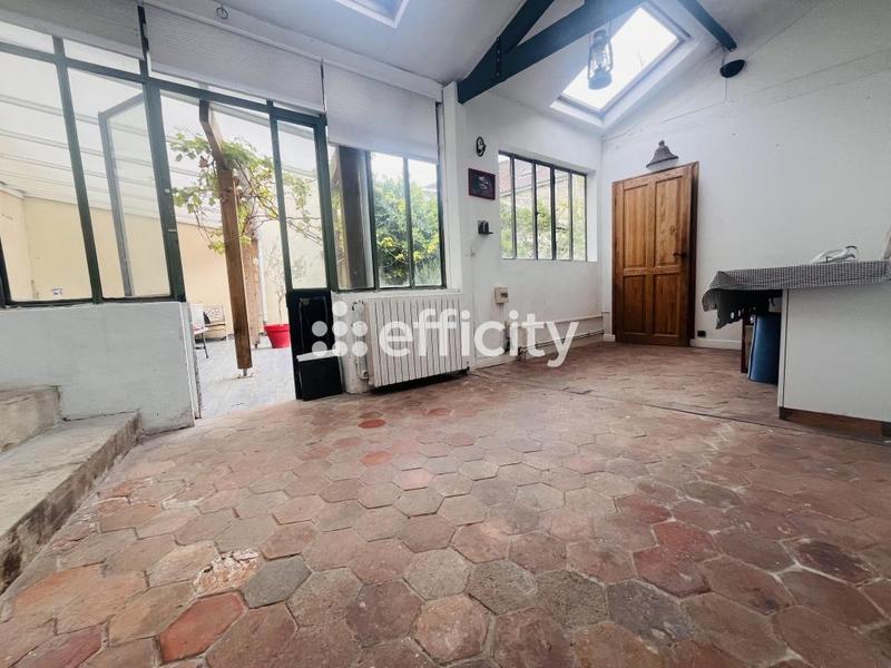 Maison - 153 m² - 6 pièces