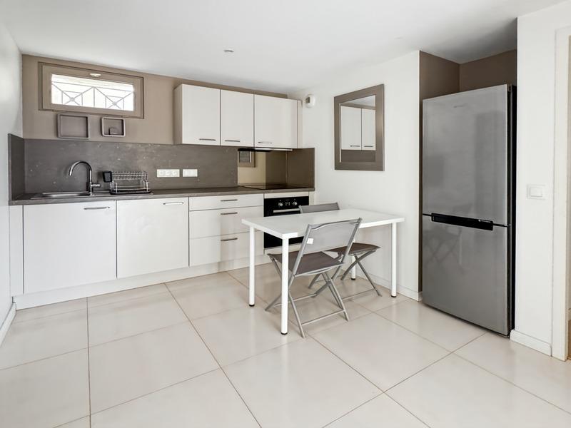 Maison - 234 m² - 7 pièces