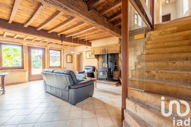 Maison - 265 m² - 9 pièces