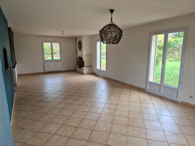 Maison - 160 m² - 8 pièces