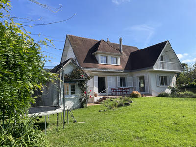 Maison - 183 m² - 7 pièces