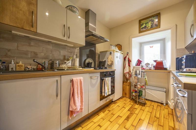 Maison ancienne - 224 m² - 8 pièces