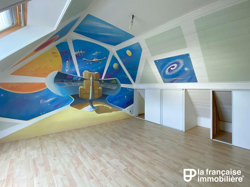 Maison - 133 m² - 6 pièces