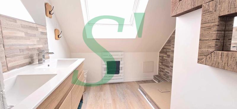 Maison - 170 m² - 7 pièces