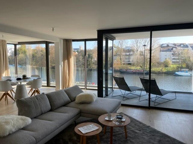 Appartement - 100 m² - 3 pièces