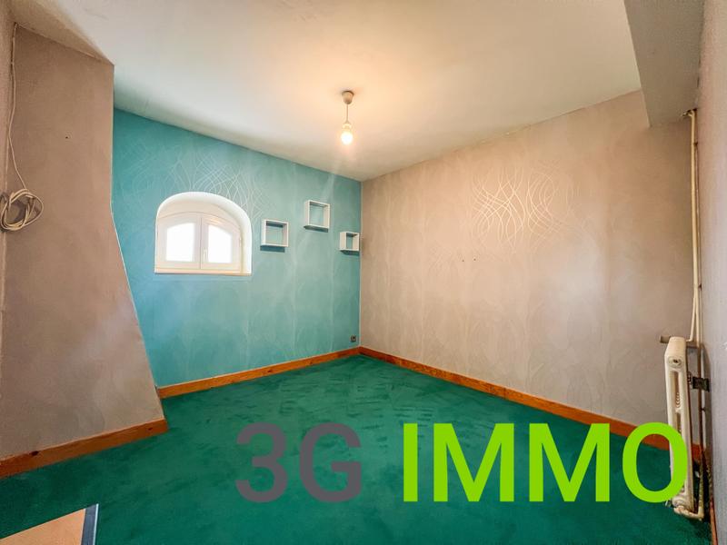 Immeuble - 235 m² - 10 pièces