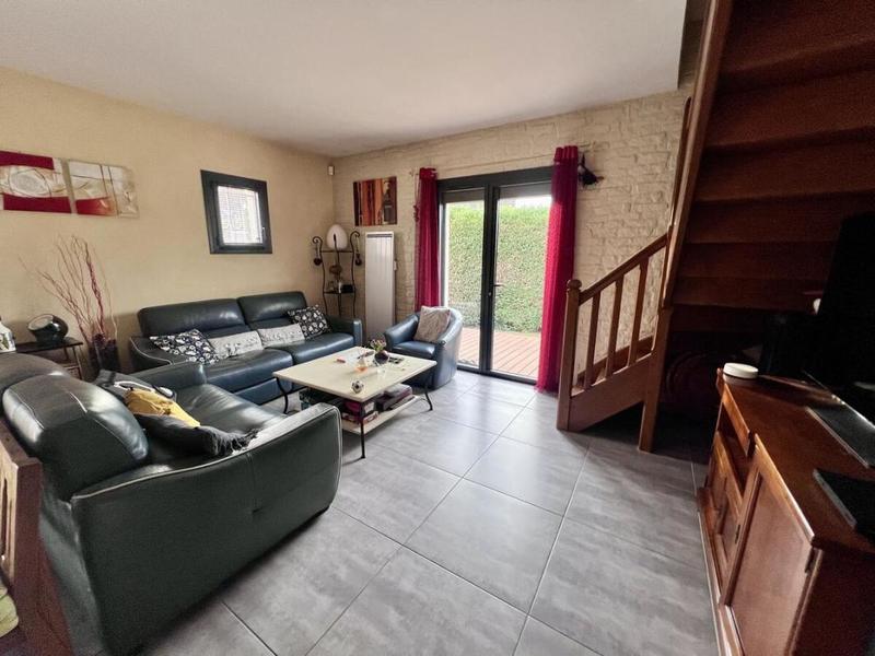 Maison - 144 m² - 5 pièces
