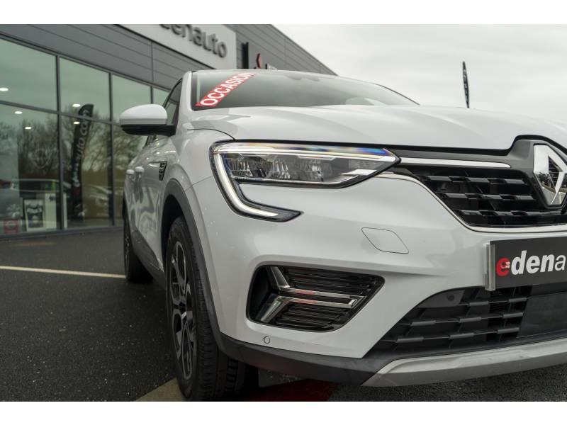 Renault Arkana E-Tech hybride 145 - 22 Techno