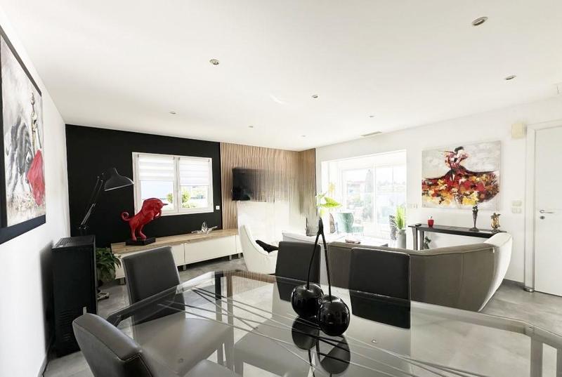 Maison - 125 m² - 5 pièces