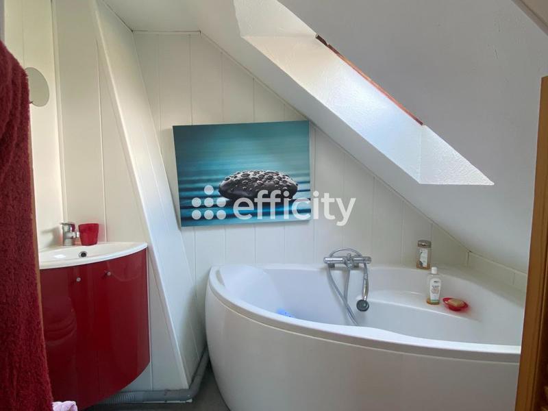 Maison - 109 m² - 5 pièces