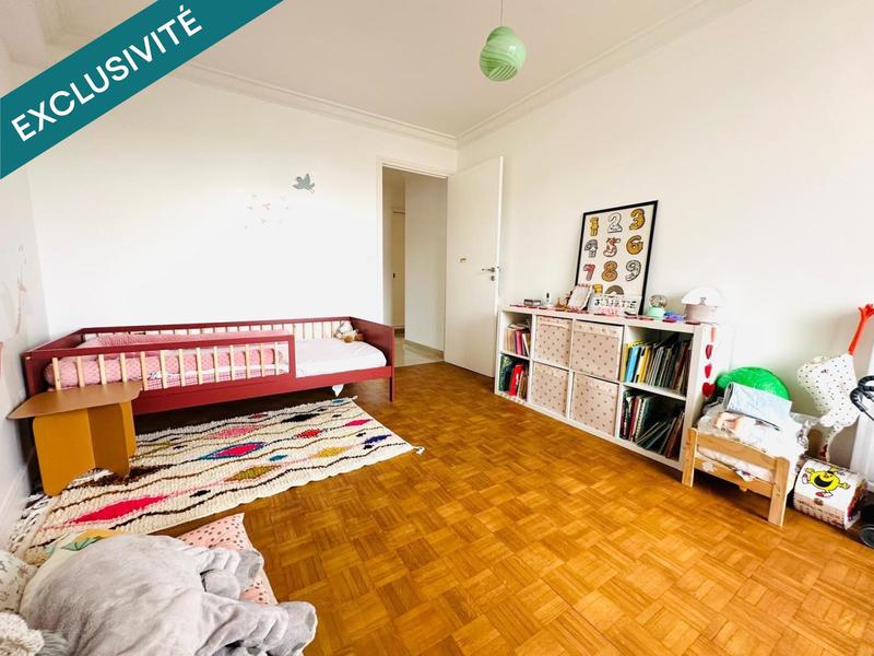 Appartement - 123 m² - 6 pièces