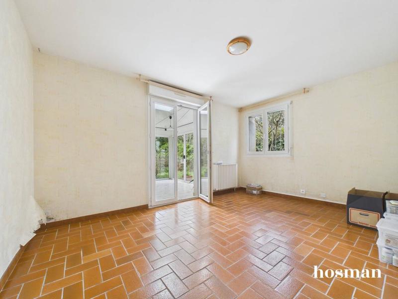 Maison - 139 m² - 8 pièces