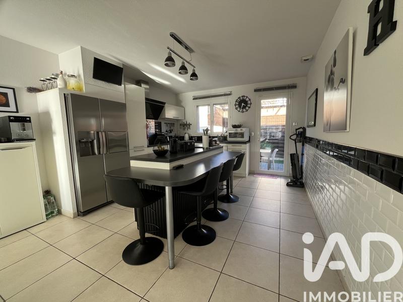 Maison - 91 m² - 4 pièces