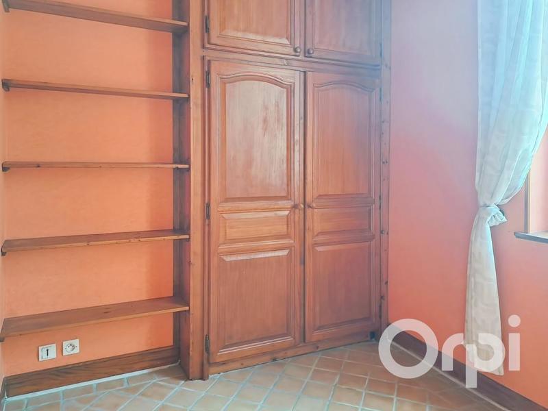 Maison - 133 m² - 6 pièces